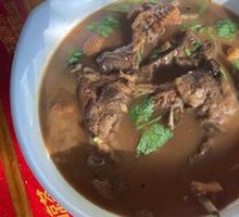 Chicken Stewed with Mushrooms