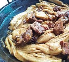 Home-style Tofu Skin Stir-Fried with Pork