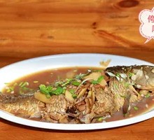 Stewed水库 Fish
