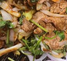 Beijing-style Stir-Fried Roasted Lamb