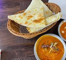 Butter Roasted Naan