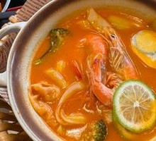 Tom Yum Seafood Pot