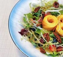 Salmon Vegetable Salad