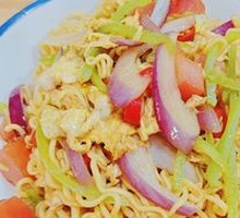 Stir-Fried Instant Noodles