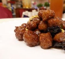 Crispy Fried Meatballs in Brown Sauce