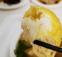 Cream Doughnut