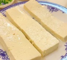 Hand-ground Stone-milled Fresh Tofu in Brine