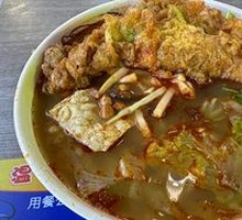 Fried Egg Snail Noodles