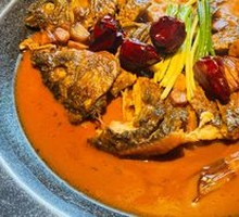 Vinegar-braised Yellow River Carp
