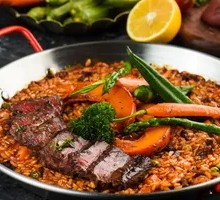 Valencia-Style Steak Rice