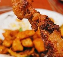 Charcoal-grilled Lamb Skewers