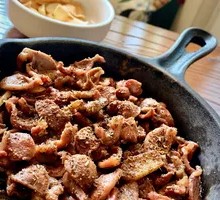 Crispy Garlic Slices with Cumin and Pork Liver