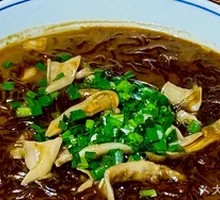 Stewed Seafood with Bean Noodles
