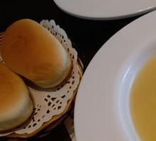 French-Style Chicken and Corn Soup