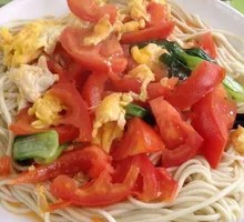 Tomato and Egg Noodles