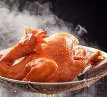 Fresh Steamed Chicken in Lotus Leaf