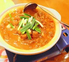 Crispy Pork Stewed with Mung Bean Dumplings