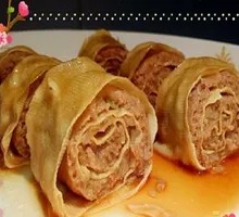 Beef rolls with tofu skin