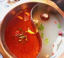 Yin-Yang Hot Pot