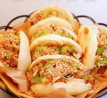 Pork and beef stuffed flatbread