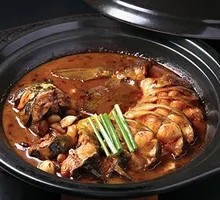 Sauce-Steamed Clear River Fish
