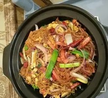 Dry-Loaded Rice Noodle Pot