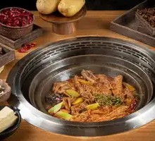 Signature Goose Pot