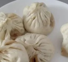 Grass-wrapped Baozi