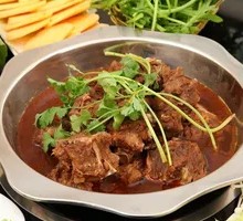 Sauce-flavored Lamb Ribs