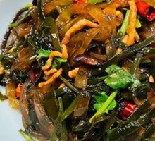 Spicy Seaweed and Vermicelli Stir-fry