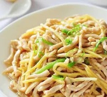 Stir-Fried Pork with Ginger Strips