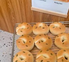 Pumpkin Cream Cheese Bagel