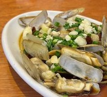 Scallion Oil Clams