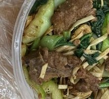 Pork Rib Stir-Fried Wheat Noodles