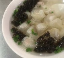 Small Dumpling Soup