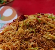 Stir-Fried Rice Noodles