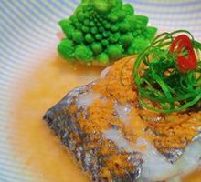 Sauce Steamed Razorback Cuttlefish