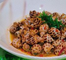 Hot-Mixed Small Snails with Rapeseed Oil