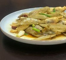Spicy Stir-Fried Clams