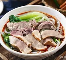 Signature Dry-Loaded Pork Offal Noodles