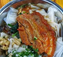 Signature Dry-Scraped Pork Noodles