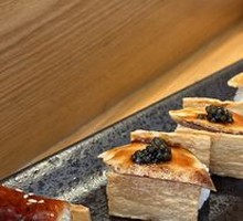 Crunchy Foie Gras Sushi