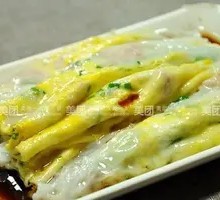 Egg and Sausage Rice Noodle Roll