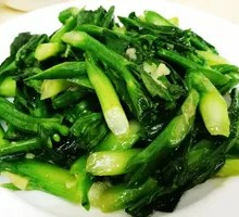Ginger Stir-Fried Mustard Greens