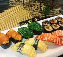 Grilled Fully Cooked Sushi Platter with Gunkan