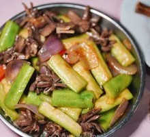 Loofah with Goose Kidney Stir-fry