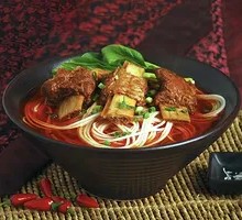 Braised Pork Rib Noodles
