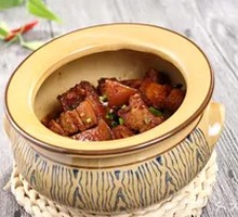 Braised Pork with Potatoes