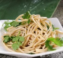 Cold-Mixed Tofu Noodles