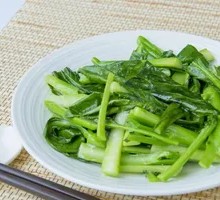 Ginger Stir-Fried Mustard Greens